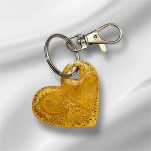 Heart Keychain-Resin Petri