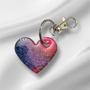 Heart Keychain-Resin Petri