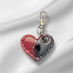 Heart Keychain-Resin Petri