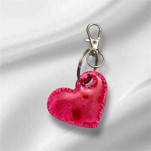 Heart Keychain-Resin Petri