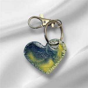 Heart Keychain-Resin Petri