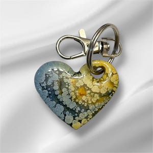 Heart Keychain-Resin Petri