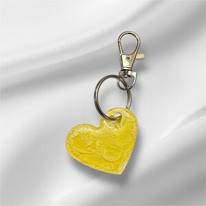 Heart Keychain-Resin Petri