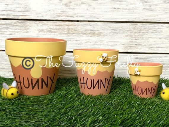 Winnie the Pooh Hunny Pot,hunny Pot Decor,hunny Pot,bumble Bee Baby  Shower,mommy to Bee Baby Shower Centerpiece,baby Bee 