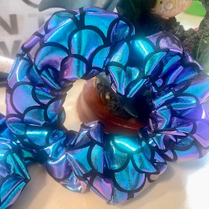 Teal Mermaid Scale Scrunchie: Holographic Hair Tie