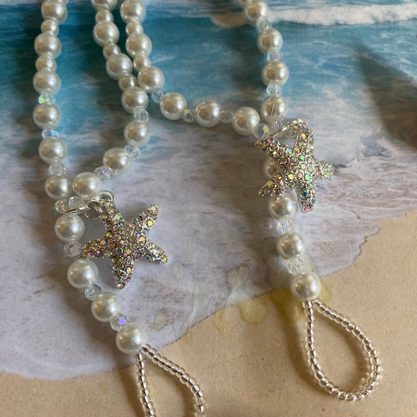 Baby,Toddler, child barefoot sandal in white glass pearls, clear crystals and beautiful rhinestone starfish. Wedding, Chistening, Baptism…