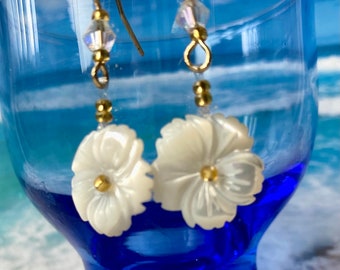 Hibiscus Island Essence Drop earrings. Mother of Pearl with gold accent