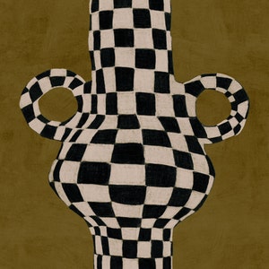 Pode incluir: Um vaso de cer&acirc;mica preto e branco xadrez com um design abstrato &uacute;nico. O vaso tem duas al&ccedil;as arredondadas e um corpo bulboso.