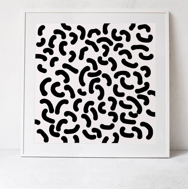 Puede incluir: Impresi&oacute;n abstracta en blanco y negro con un patr&oacute;n de formas curvas que se asemejan a garabatos.