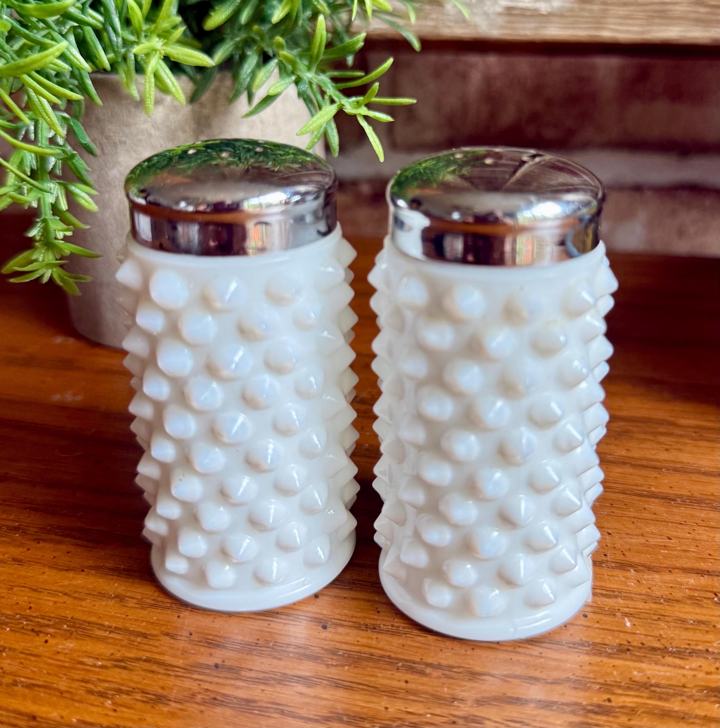 Hobnail Salt and Pepper Shaker - Etsy