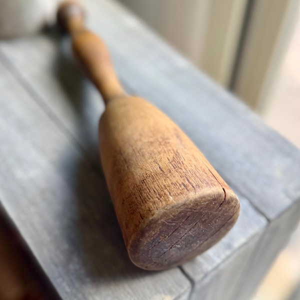 Antique Wooden Pestle | 1890s Primitive Kitchen Masher, 10.5 Inch Farmhouse Tool