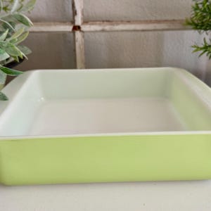 Vintage Pyrex Baking Dish - Etsy