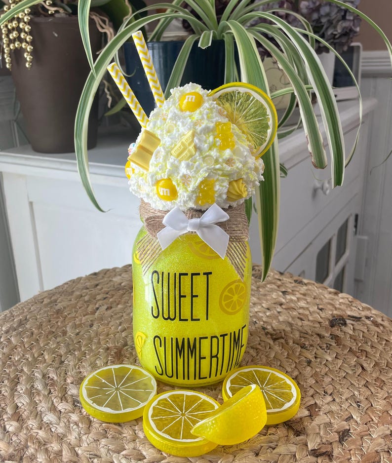 Summertime Pints Sweet Summertime: Pint Size Lemon Ice Cream Sundae, Sweet Art Dessert ...