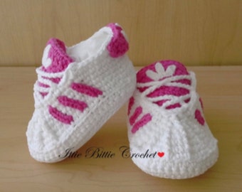 Baby crochet sneakers -newborn sneakers- booties-baby crochet shoes-baby girl-baby boy-gift, photo prop