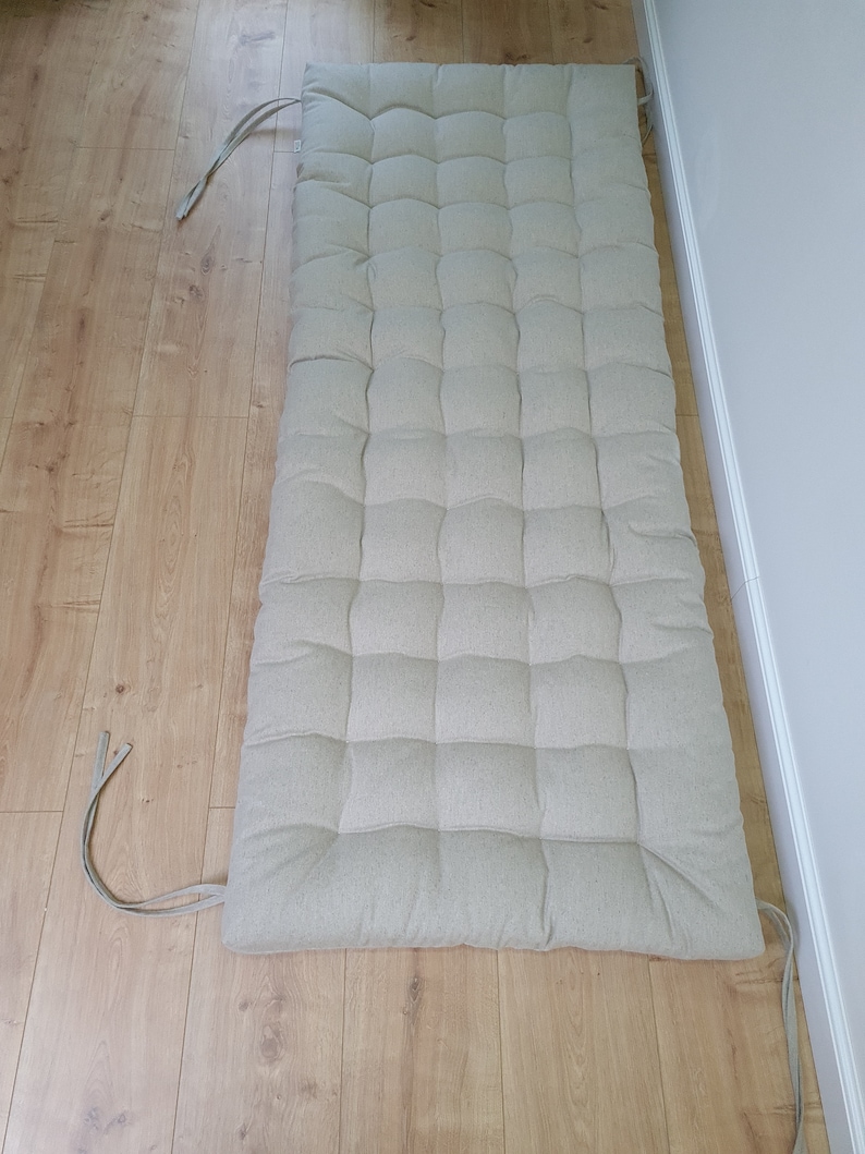 Cojín de lino de cáñamo con lazos relleno de fibra de cáñamo orgánico en tela de lino natural sin teñir, cojín para banco de ventana hecho a medida imagen 7