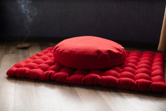 Linen Meditation floor cushion with Buckwheat hulls / Zafu pillow