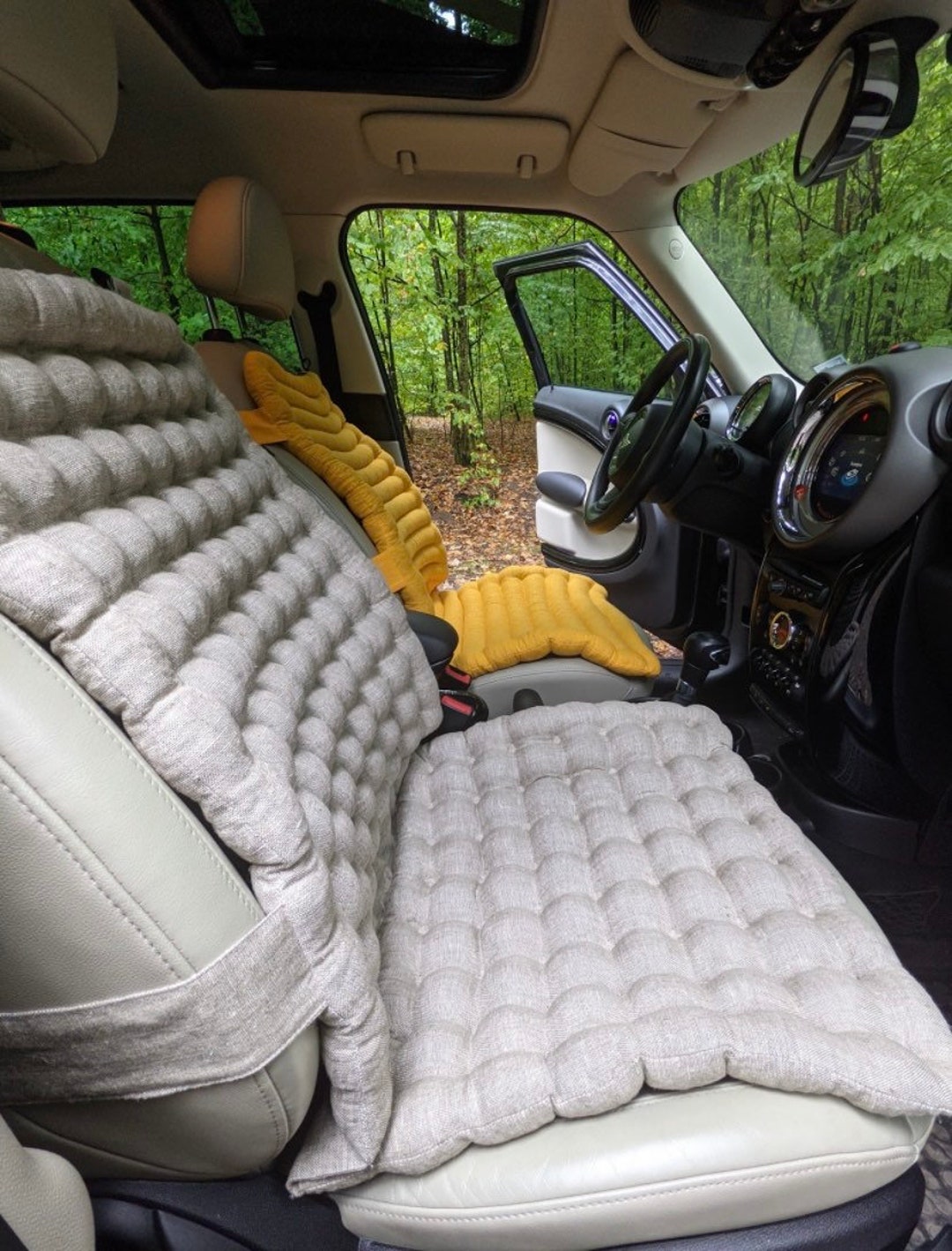 A Single Car MATS Single Seat ,The Four Seasons Office Cushion Massage Pad  For Car Van Truck train,Car styling seat covers