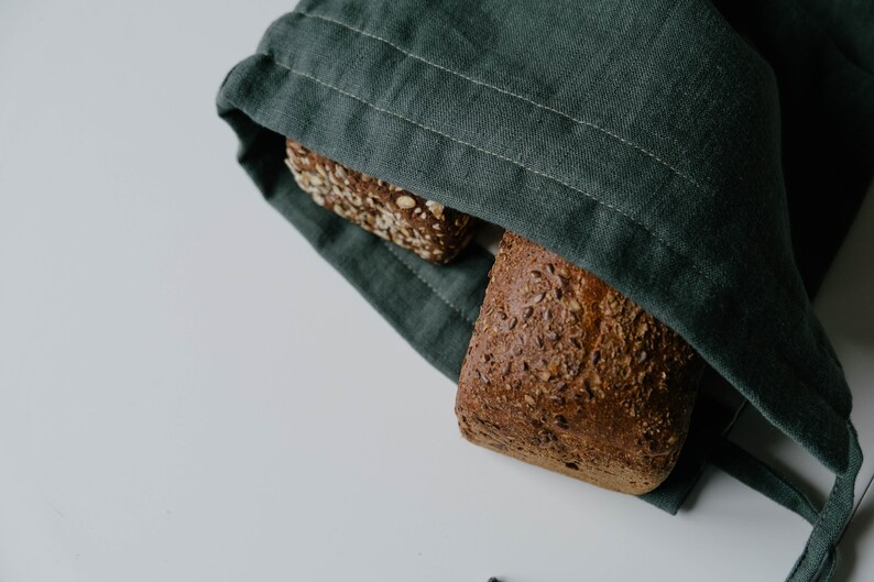 Unique Hemp Linen Bread bag in natural non-dyed hemp fabric inside linen fabric outside storage bag / bread serving & storage basket dark green