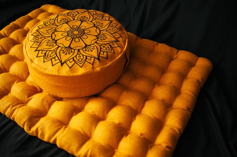 Embroidery Meditation Set Zafu & Zabuton with Buckwheat hulls Mandala Linen Floor cushions Meditation pillow pouf PillowSeat Yoga image 8