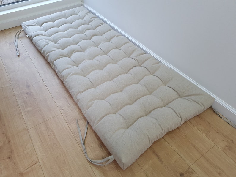 Cojín de lino de cáñamo con lazos relleno de fibra de cáñamo orgánico en tela de lino natural sin teñir, cojín para banco de ventana hecho a medida imagen 4
