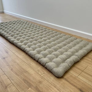 Natural linen floor topper filled organic buckwheat hulls  filling yoga mat multi chamber futon in Linen fabric