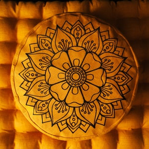 Embroidery Meditation Set Zafu & Zabuton with Buckwheat hulls Mandala Linen Floor cushions Meditation pillow pouf PillowSeat Yoga image 4