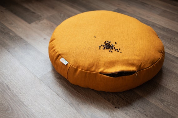 Zafu Linen floor cushion filled Buckwheat hulls Yoga pillow seat Organic Meditation cushion Buckwheat shells pillow seat