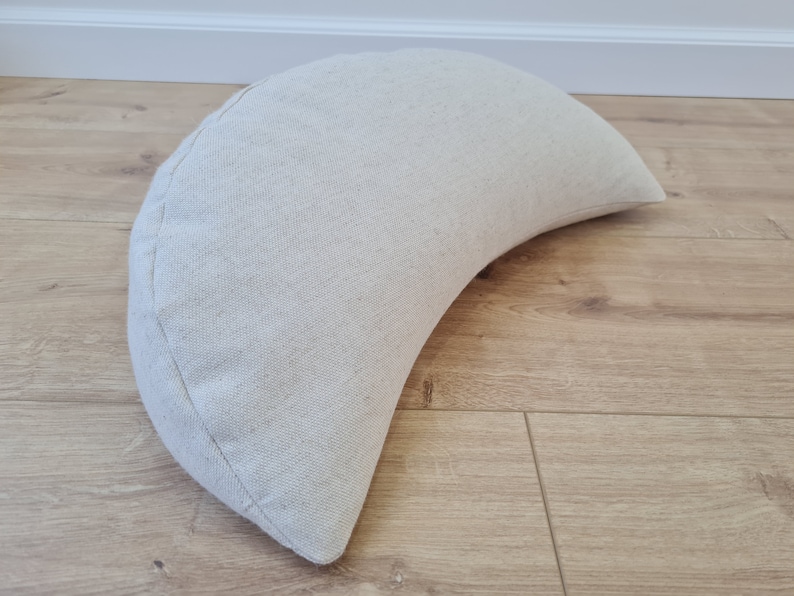 linen meditation Cresсent cushion filled with buckwheat hulls image 2