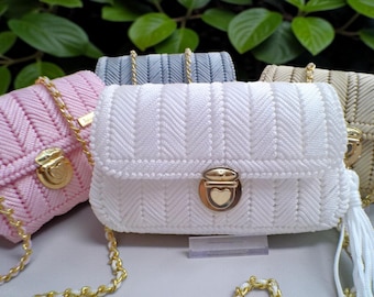 Handmade crochet bag for weddings, baptisms, women's fashion accessory, unique gift, authentic handmade artisan bag
