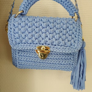 handmade crochet bag, trendy bag, shoulder bag, fashion accessory bag, gift bag, women&#39;s bag, hand-woven bag, designer bag,