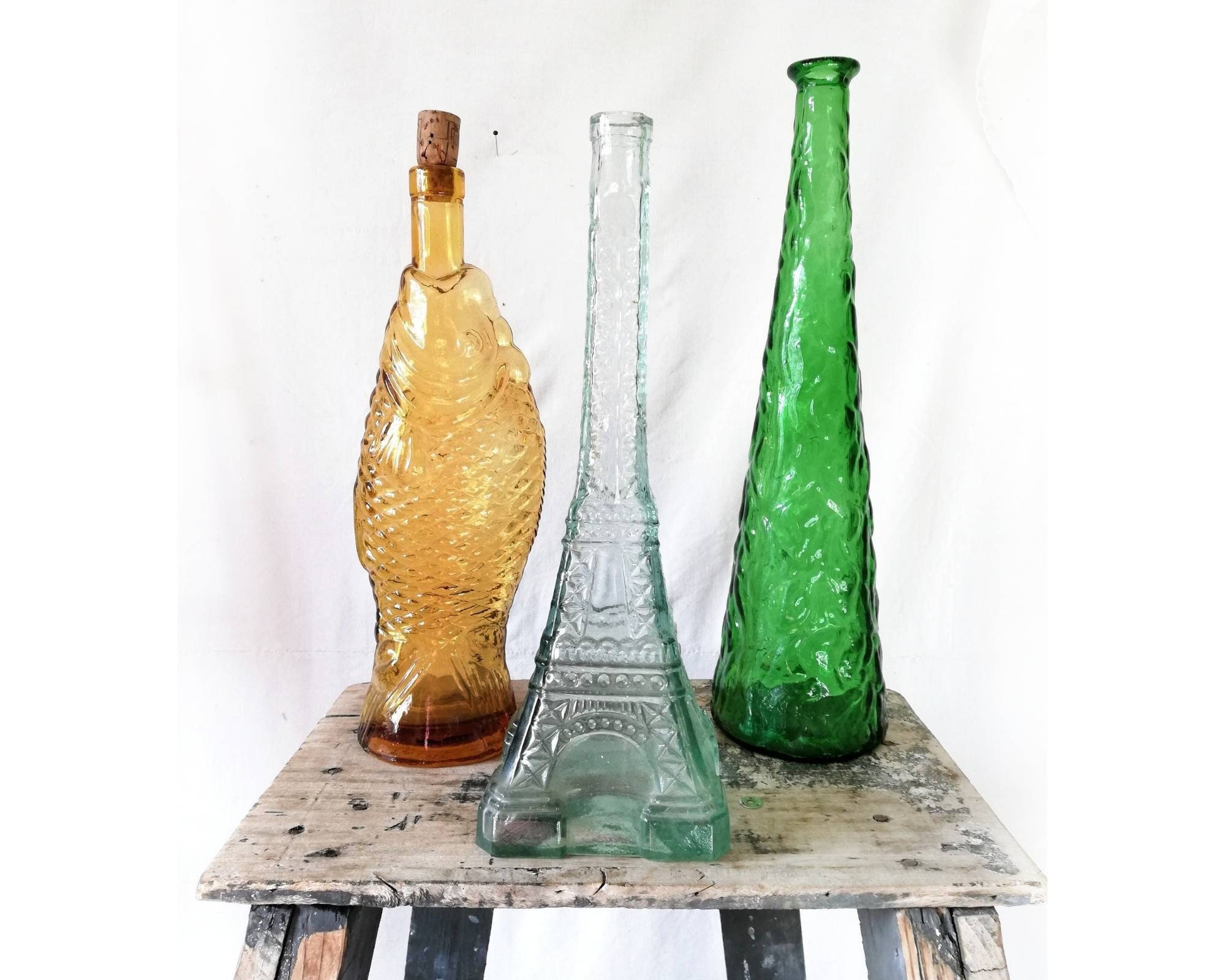 Lot de 3 Grandes Bouteilles Vintage Français, Verre Coloré, Tour Eiffel, Poisson, Vase Soliflore 33c