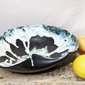 Coupe à fruits CYCLOPE lava vintage français, écume de mer 1950, céramique artisanale Annecy, émaux du glacier, bulles, assiette vide poche