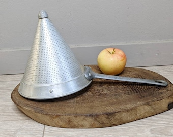TOURNUS vintage Tournus strainer 1950 diameter 16 cm, Chinese, conical aluminum strainer, made in France