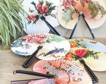 Vintage-Faltfächer aus den 1970er Jahren, chinesischer Fächer mit Kirschblüten und Vögeln, romantisch, aus Metall und Faltpapier