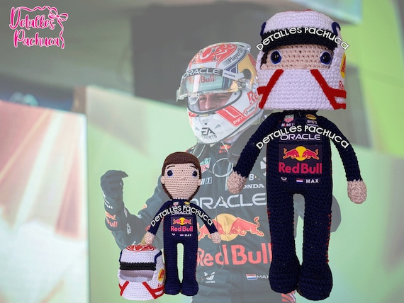 陶器製のF1ドライバーの人形 Custom F1 Racing Driver Formula 1 Amigurumi Plushie Doll - Etsy