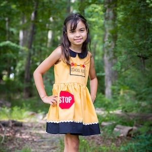 Girls School Bus Dress, Girls First Day of School Dress, Girls Kindergarten Dress, First Day of School Outfit, Back to School Dress,