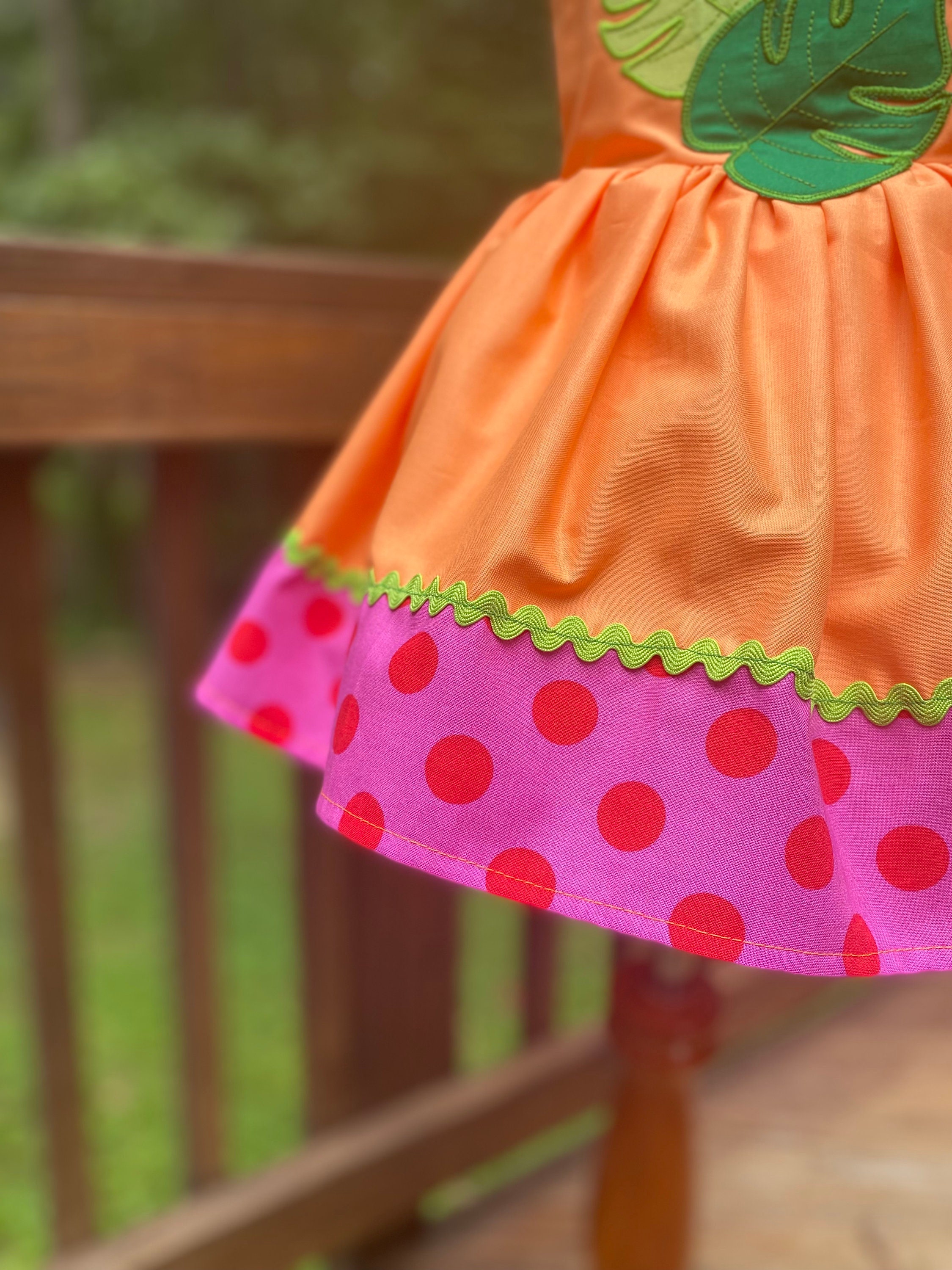 Robe Pull Fille Taille 5T Chicka Chicka Boom Boom - Occasion Très Bon état