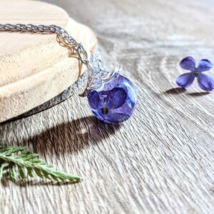 Lilac Flower Necklace, Pressed flower necklace, dried flower necklace,  purple flower necklace, terrarium necklace, fairy pendant