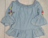 Womens Up-Cycled Denim Cold Shoulder Crochet Flower Power Blouse Sz M