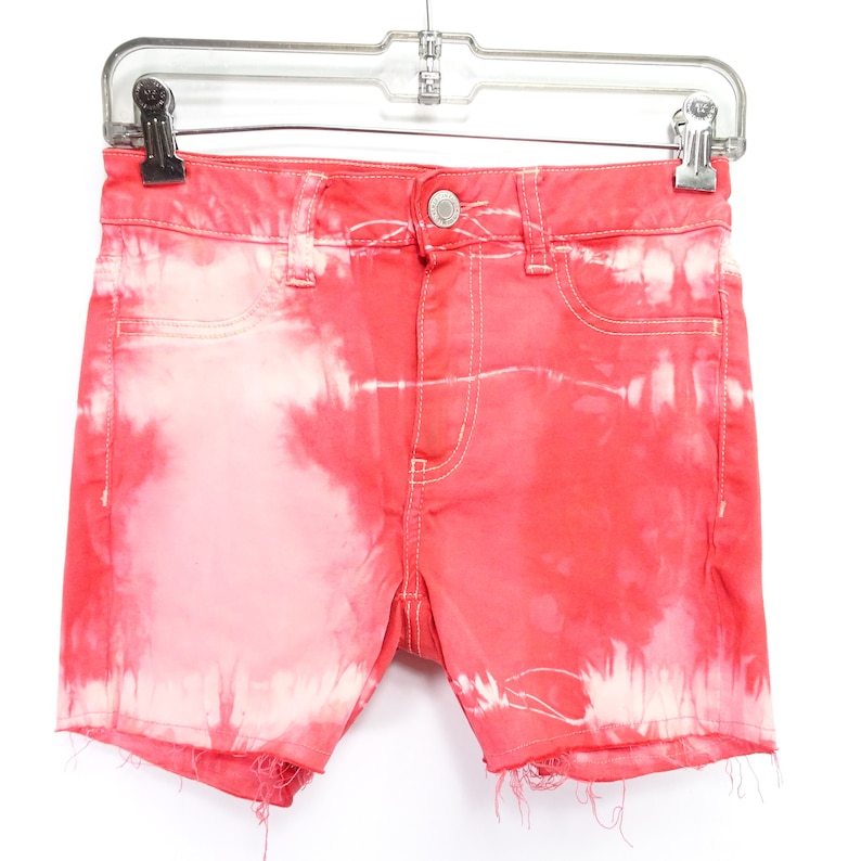 American Eagle Womens Red Tie Dyed Denim Stretch Jean Shorts 6