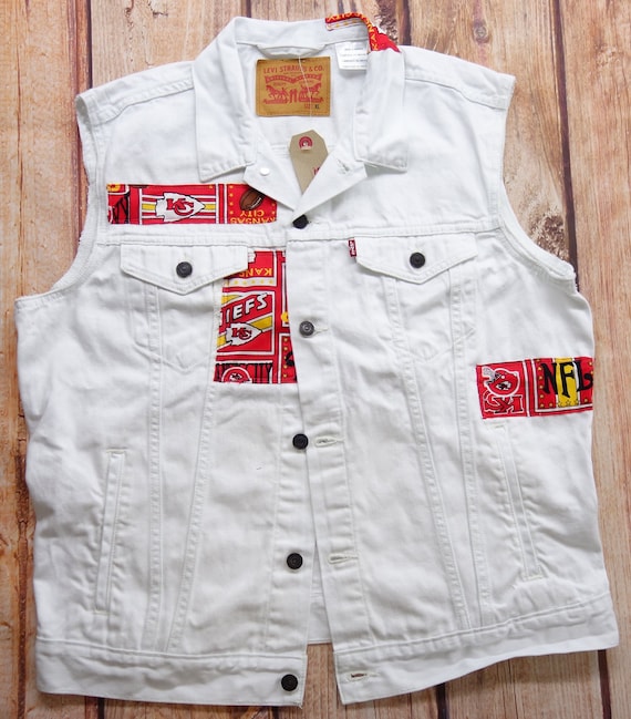 levis white jean jacket