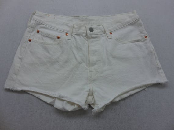 levi's womens white denim shorts