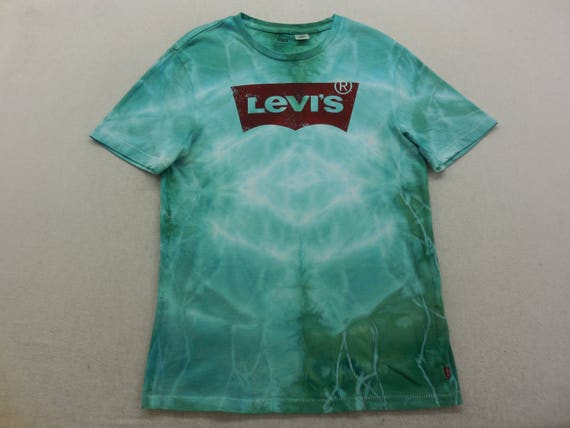 mens levi t shirts