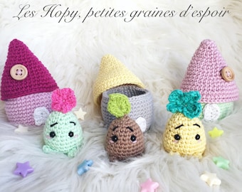 the Hopy, little seeds of hope and their house, amigurumi crochet pattern tutorial