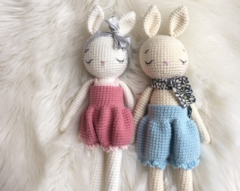 Colin and Coline, the rabbits - amigurumi pattern tutorial - French and English (us terms)