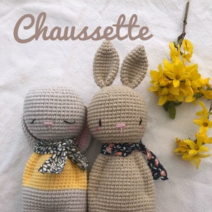 Rabbit sock - French and English amigurumi pattern tutorial (US terms)