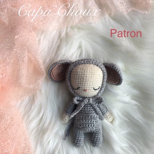 Suzie the little mouse (with coin pocket) Tutorial Pattern le Capu&#39;Choux Panda, amigurumi, crochet