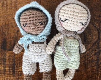 Les Poucets tutorial pattern - crochet amigurumi doll