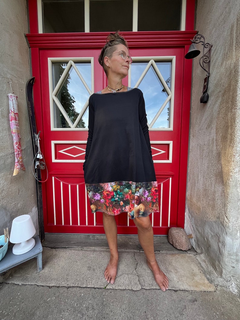Froeken Frida Jersey Kleid Irma schwarz mit Borde Bild 1