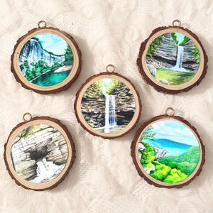 Arkansas landmarks wood slice ornaments. The Natural State. Arkansas Art. Buffalo river, Cedal Falls, Blanchard Springs, Hawksbill Crag